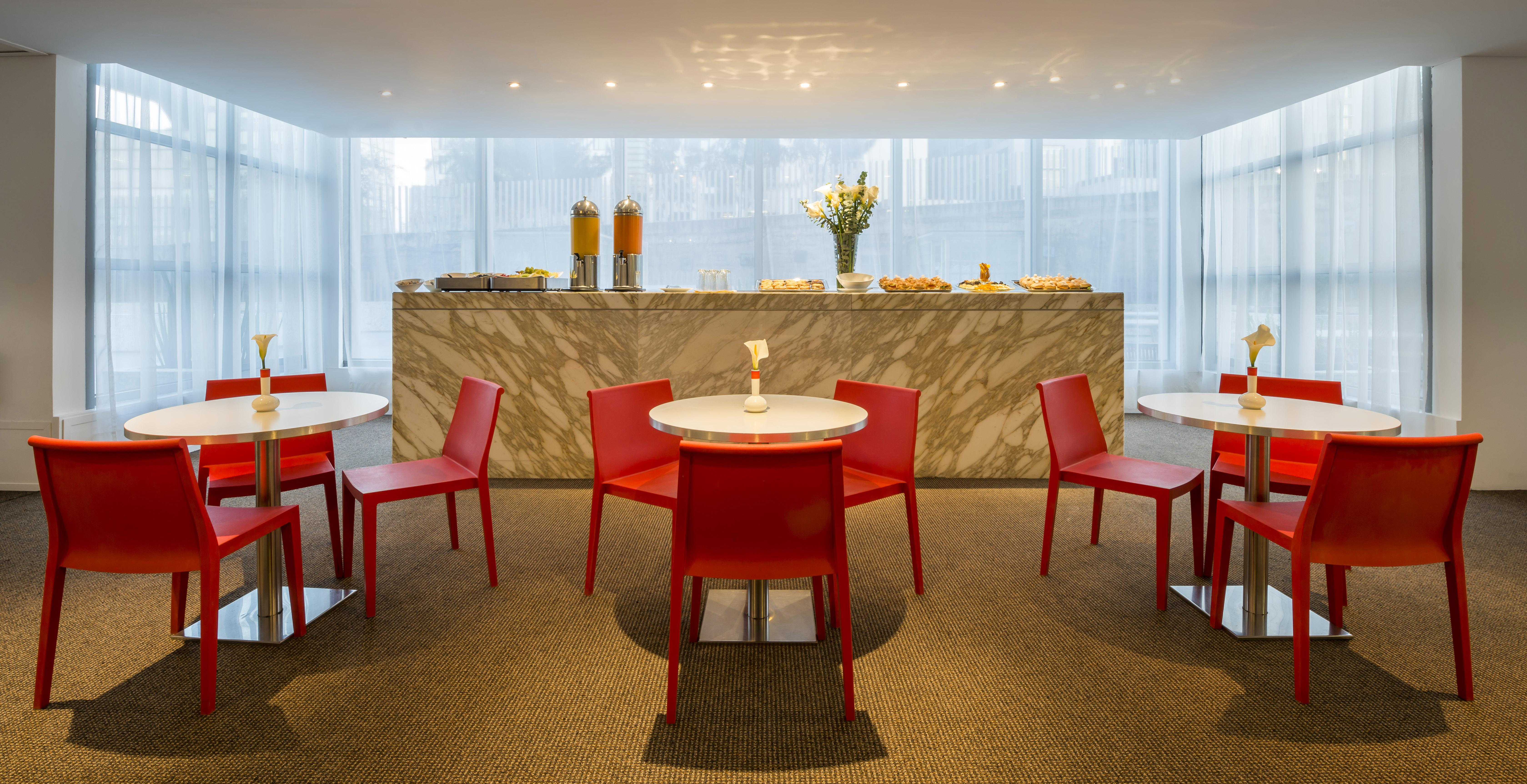 Camino Real Santa Fe Hotel Mexico City Exterior photo The lounge at the airport
