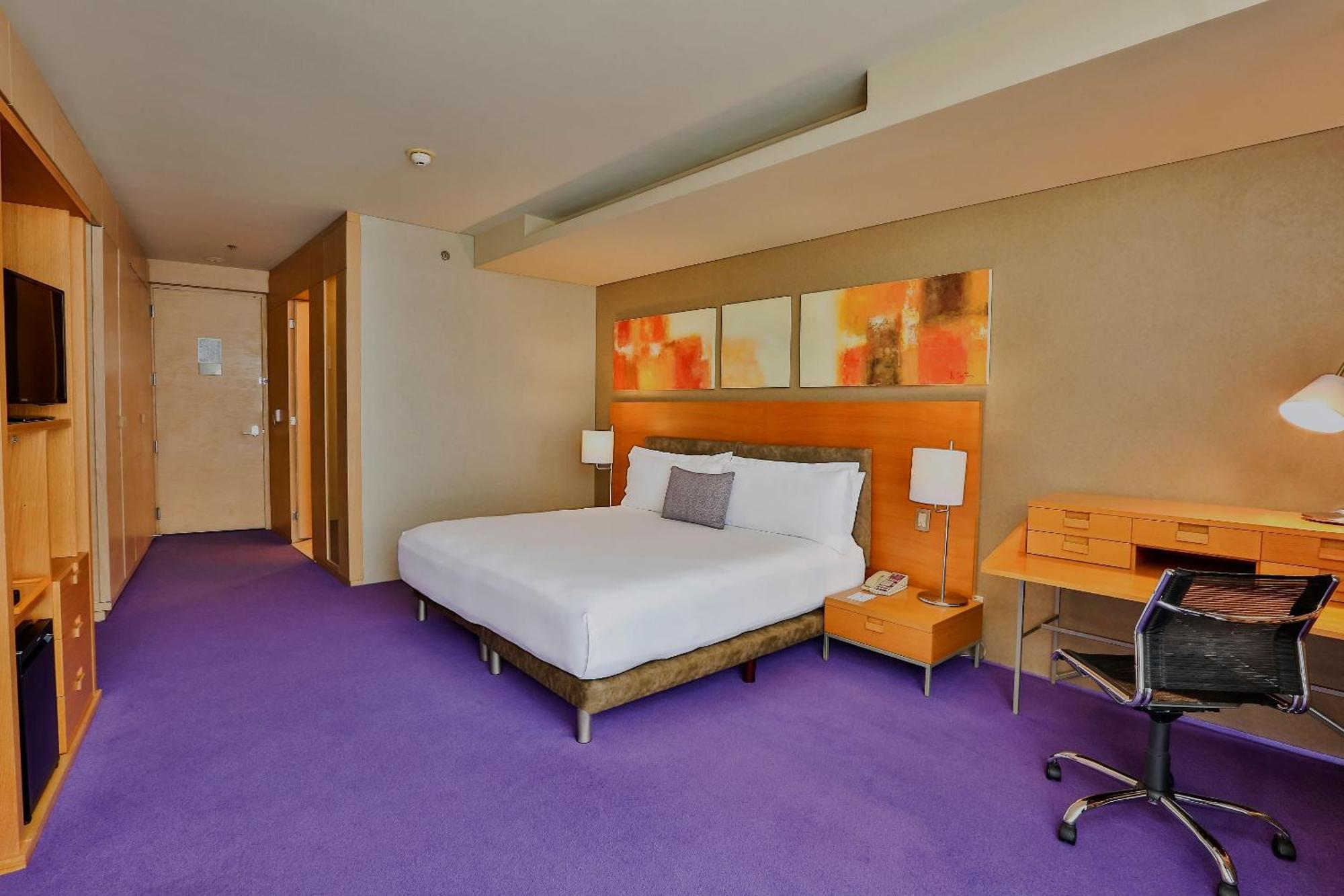 Camino Real Santa Fe Hotel Mexico City Exterior photo